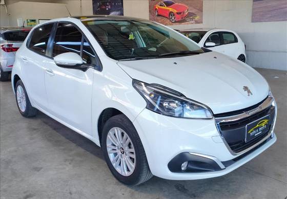PEUGEOT 208 1.2 ALLURE 12V FLEX 4P MANUAL PEUGEOT 208 1.2 ALLURE 12V FLEX 4P MANUAL
